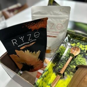 Mushroom Coffee with Wooden Spoon - Black and Green